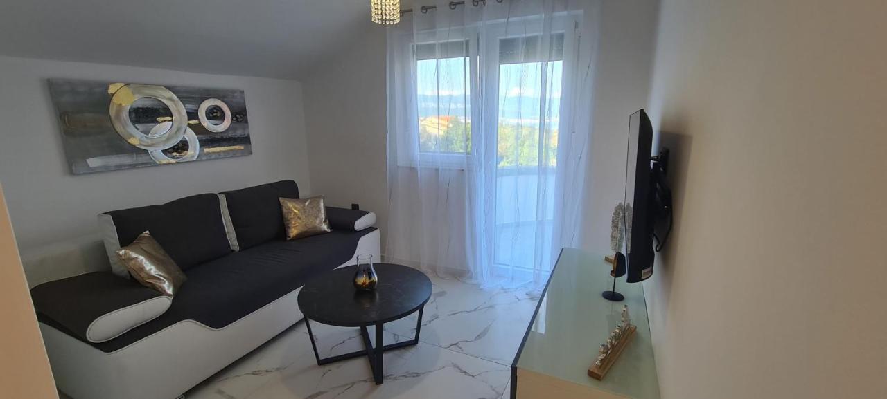 Apartments Rajna Čižići Kültér fotó